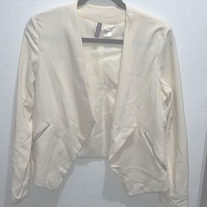 Gently used blazer ivory color size 8